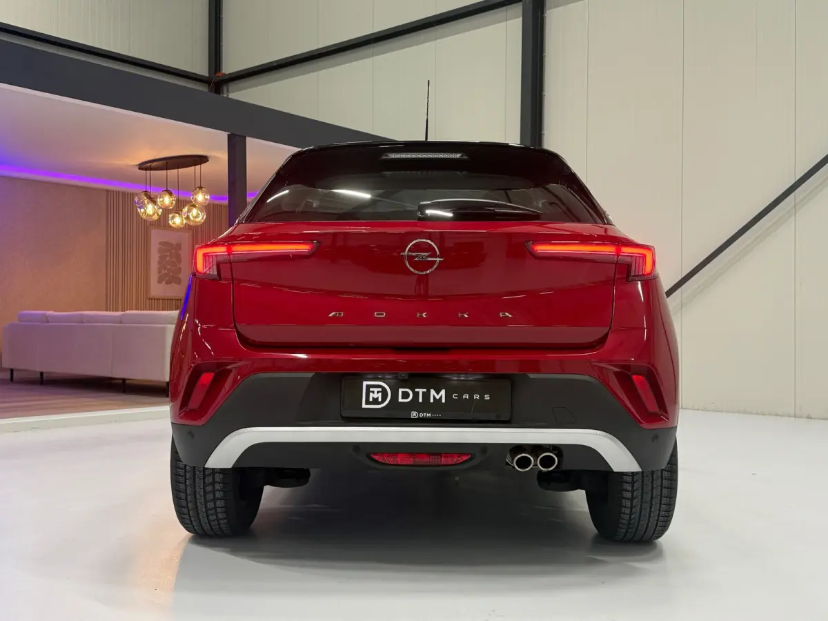 Elegance Automaat 130pk | 360° Camera |Navigatie| LED | Lane Assist | Sportpakket