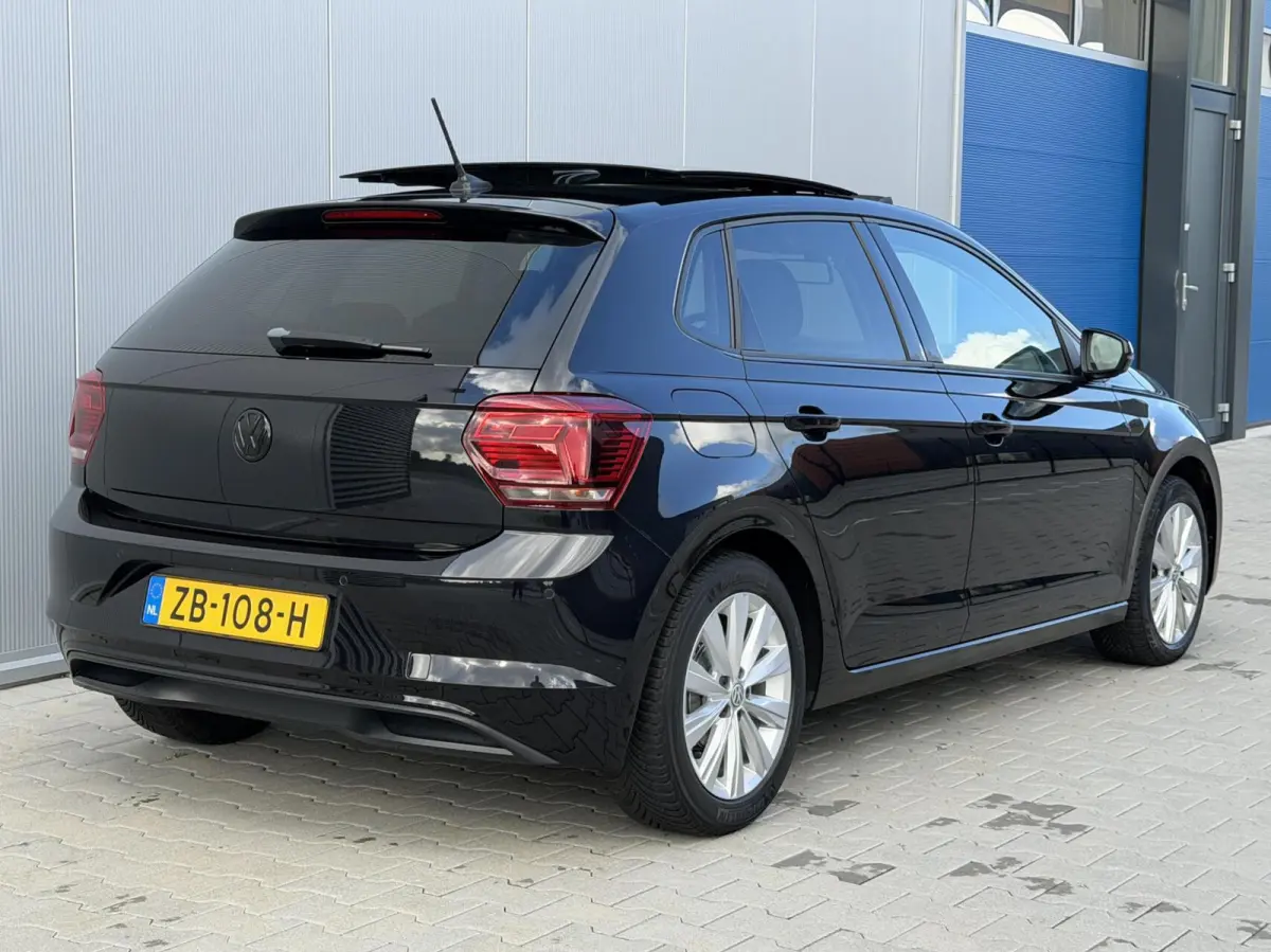 1.0 TSI - Highline - Pano - Navi - PDC