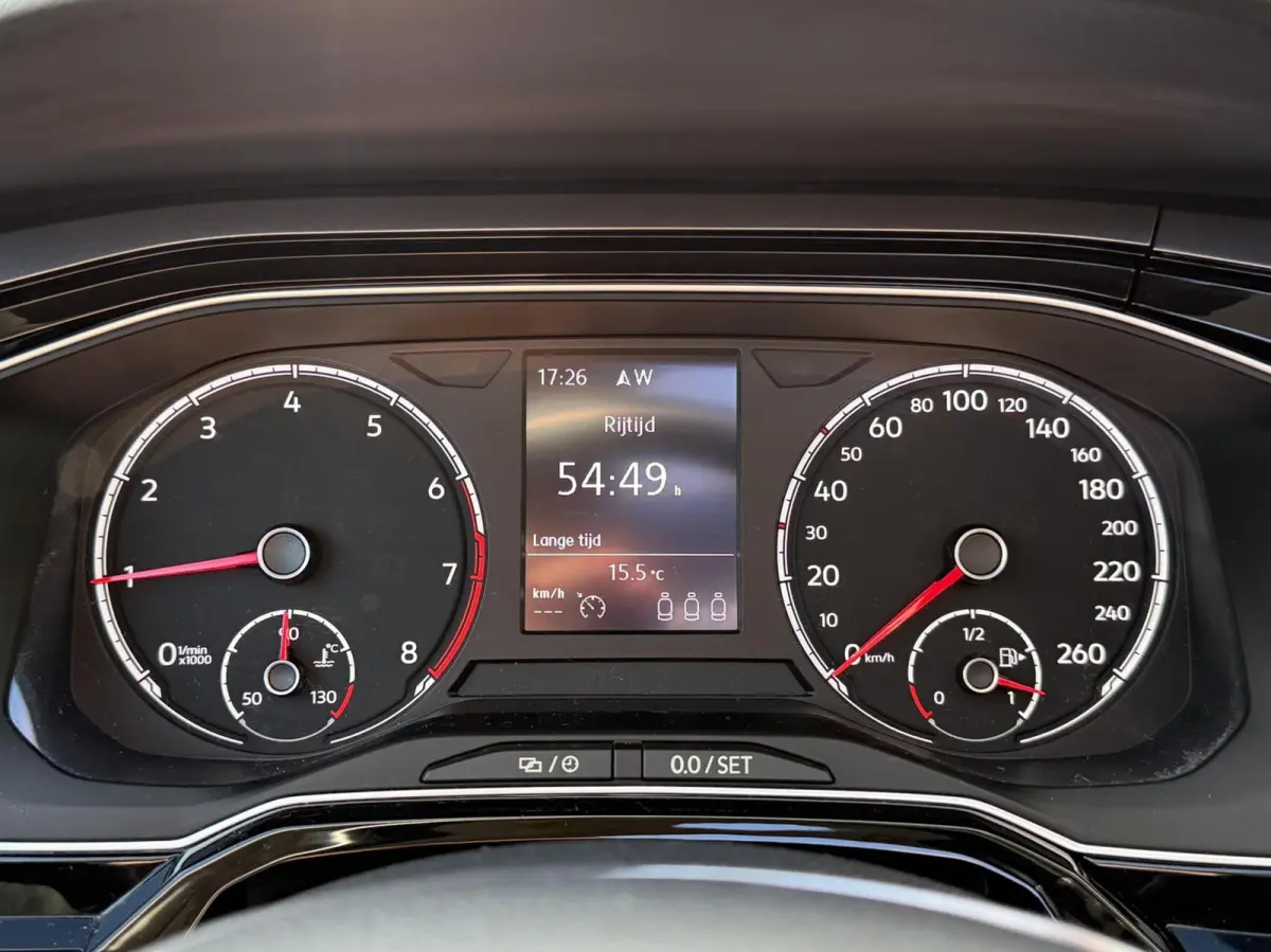 1.0 TSI - Highline - Pano - Navi - PDC
