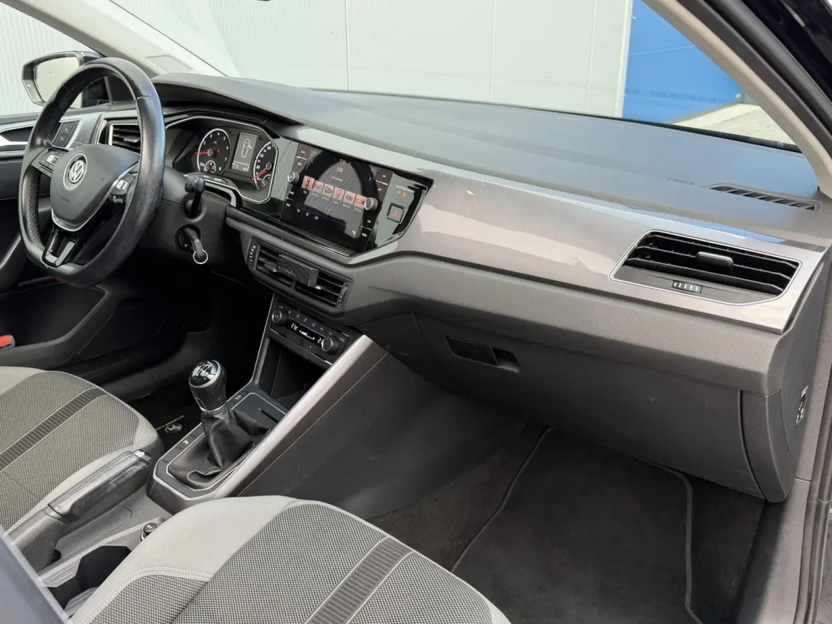 1.0 TSI - Highline - Pano - Navi - PDC