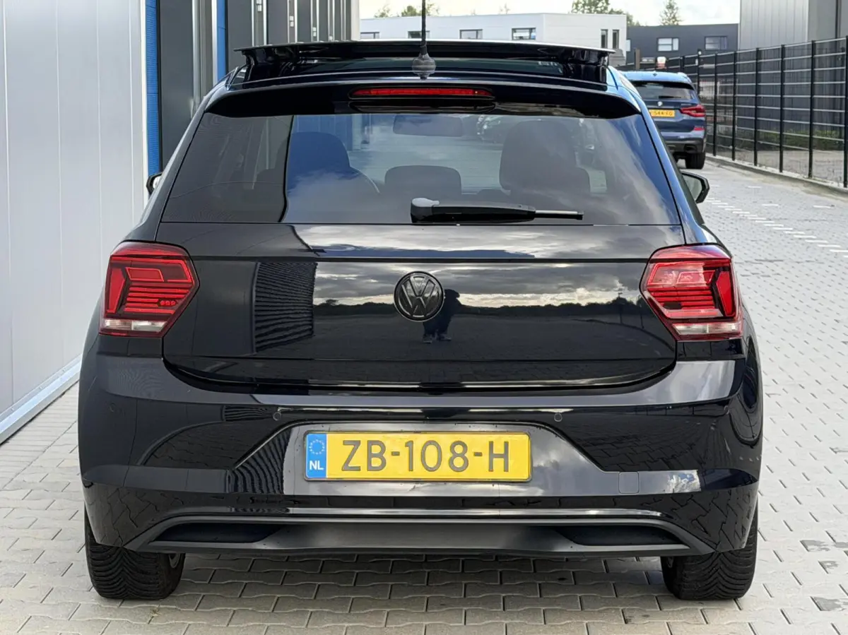 1.0 TSI - Highline - Pano - Navi - PDC