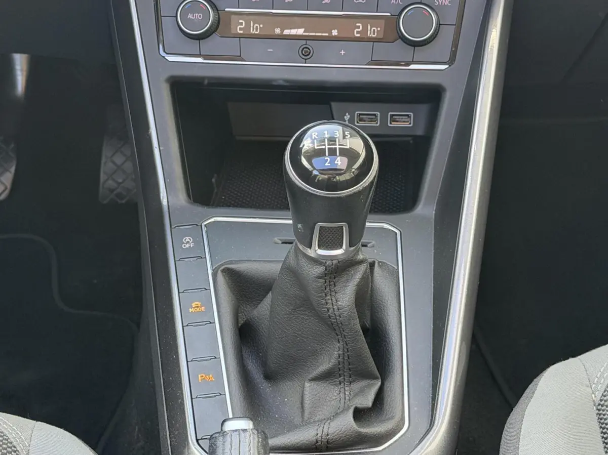 1.0 TSI - Highline - Pano - Navi - PDC