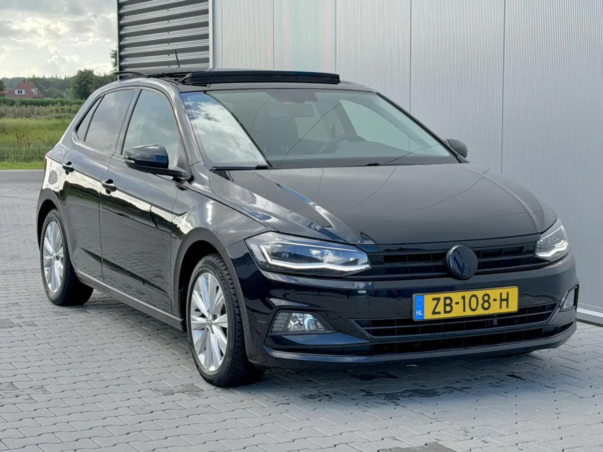 1.0 TSI - Highline - Pano - Navi - PDC
