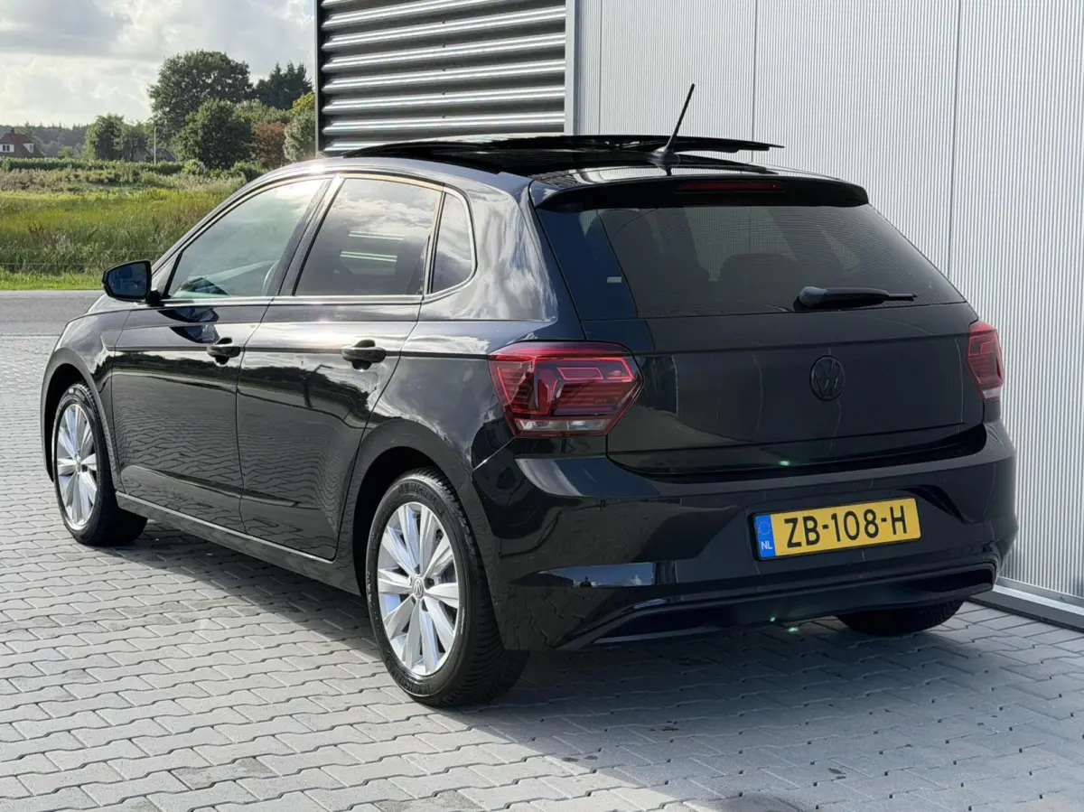 1.0 TSI - Highline - Pano - Navi - PDC