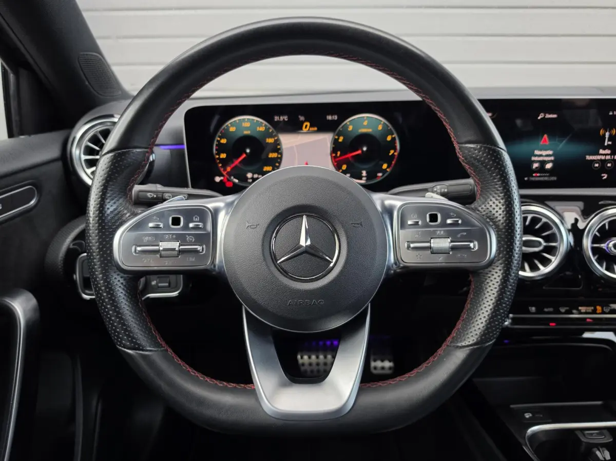 250 AMG Line 225PK/Sfeer/Kuip/Alcantara/Led/Sport/