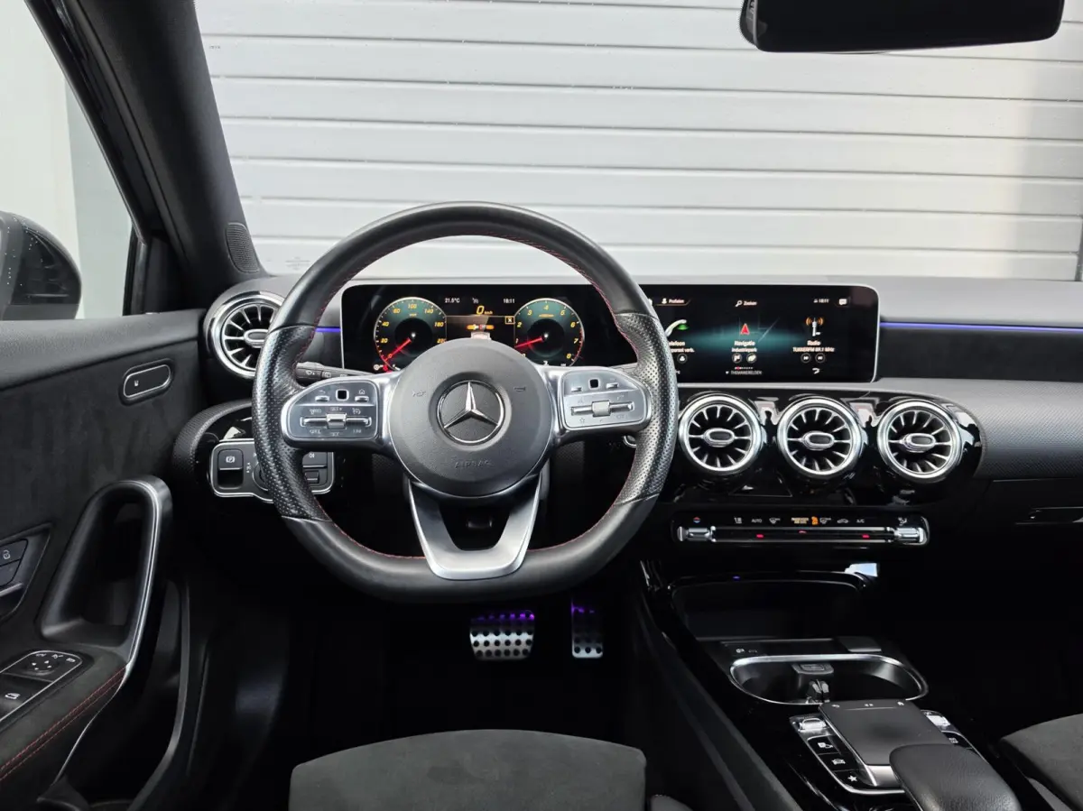 250 AMG Line 225PK/Sfeer/Kuip/Alcantara/Led/Sport/