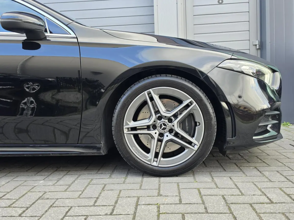 250 AMG Line 225PK/Sfeer/Kuip/Alcantara/Led/Sport/