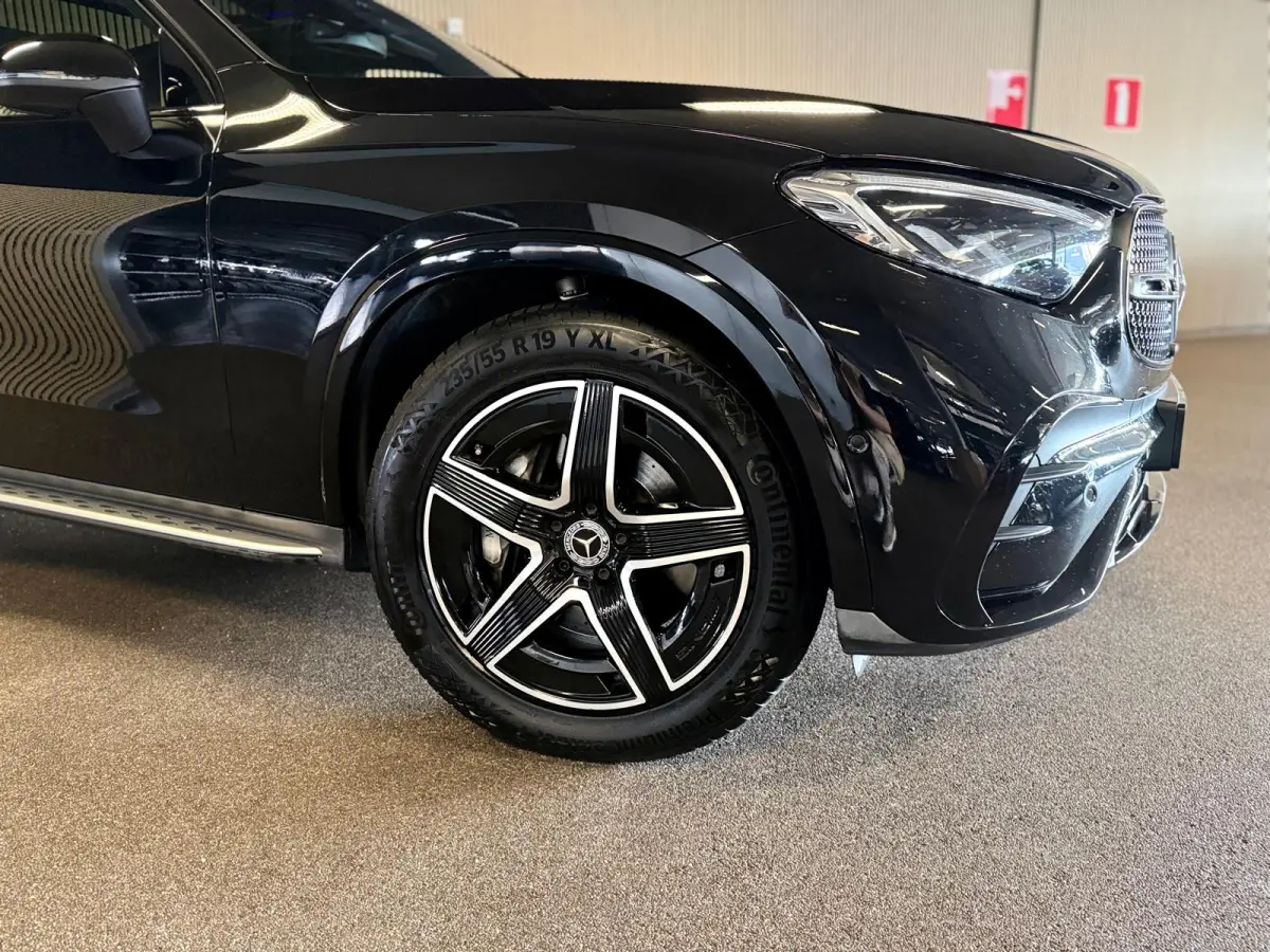 200 4-Matic AMG STYLING-PANORAMADAK-TREKHAAK-CAMERA-APPLE CARPLAY-COMPLEET