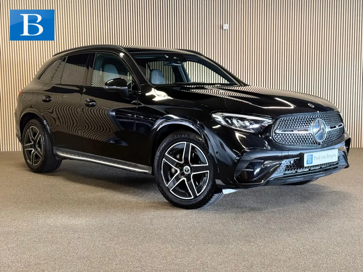 200 4-Matic AMG STYLING-PANORAMADAK-TREKHAAK-CAMERA-APPLE CARPLAY-COMPLEET