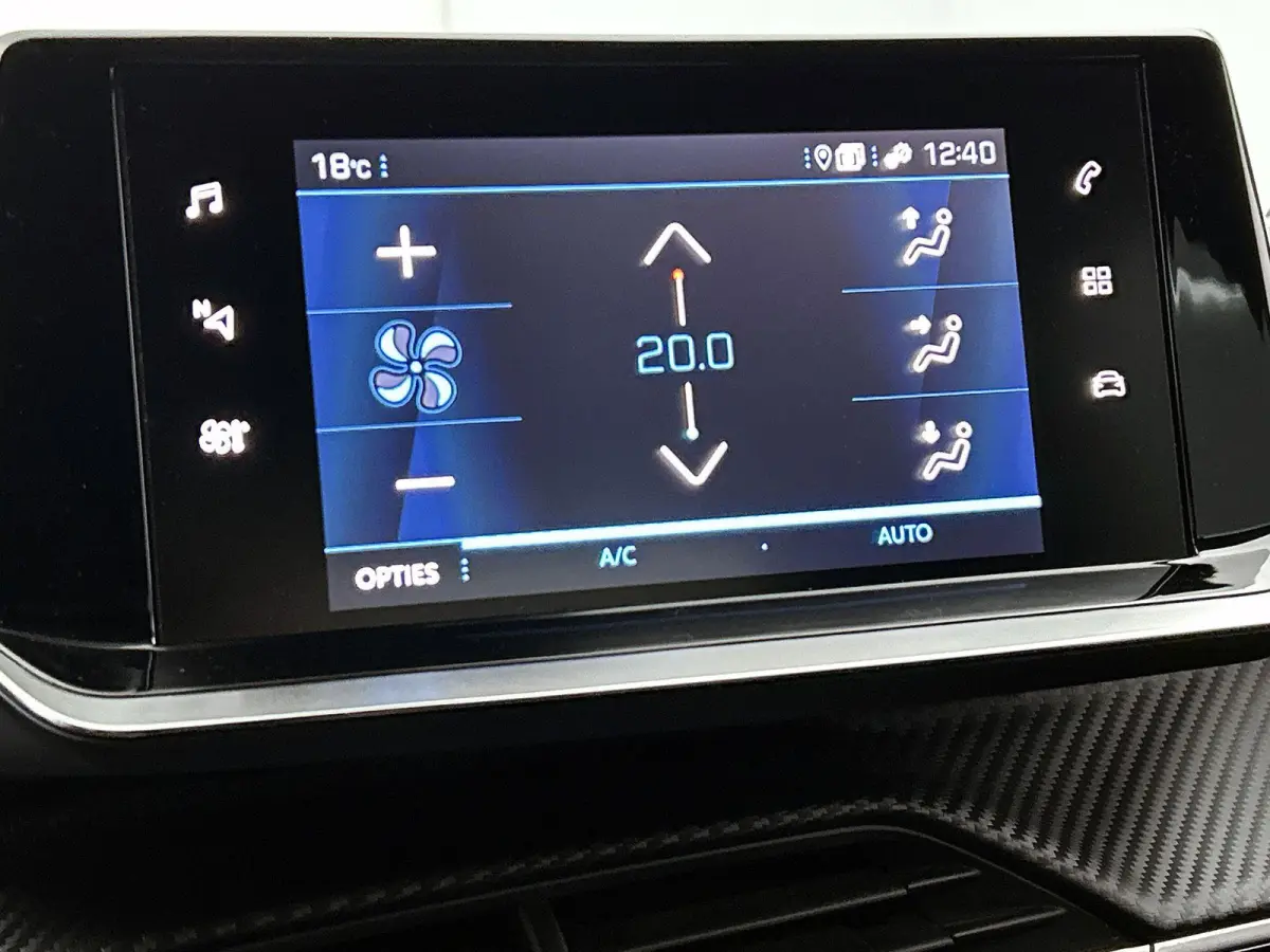1.2 100pk Style | Navigatie | Airco | Cruise Control | Parkeersensoren | Apple Carplay/Android Auto |
