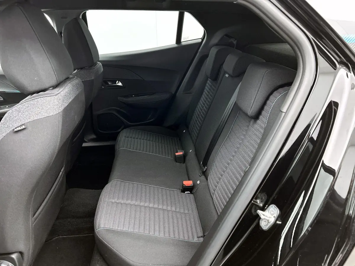 1.2 100pk Style | Navigatie | Airco | Cruise Control | Parkeersensoren | Apple Carplay/Android Auto |