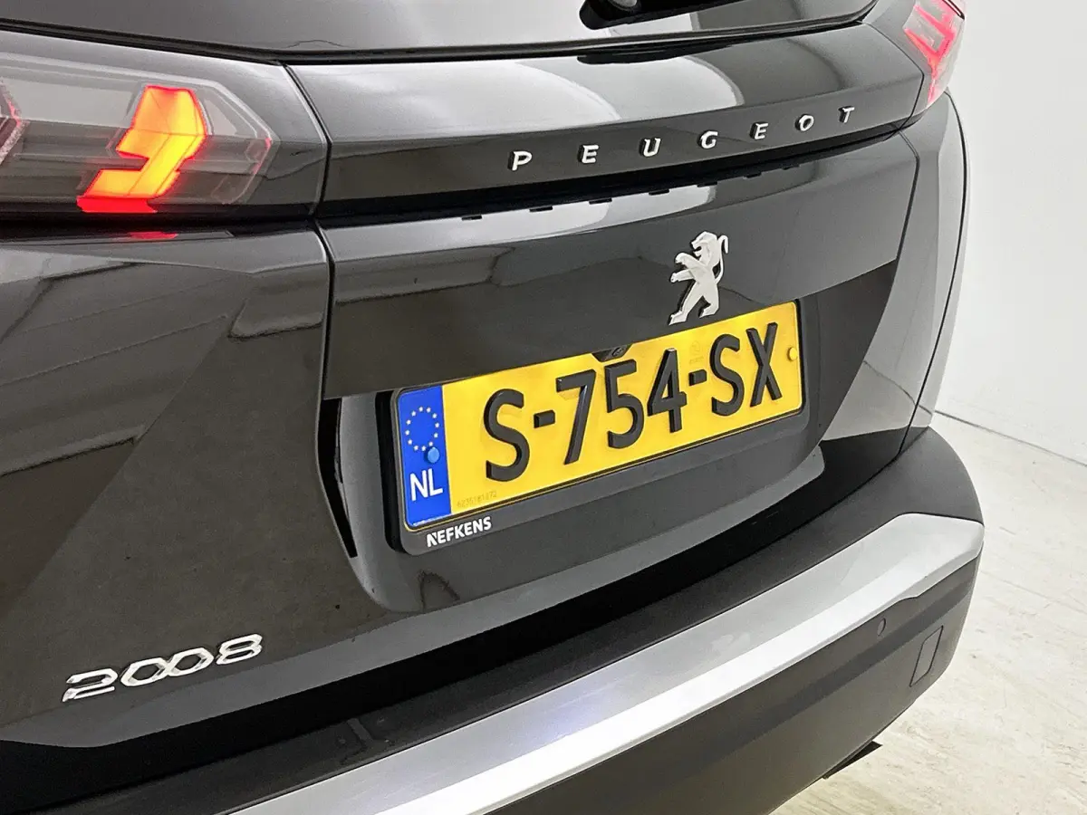 1.2 100pk Style | Navigatie | Airco | Cruise Control | Parkeersensoren | Apple Carplay/Android Auto |