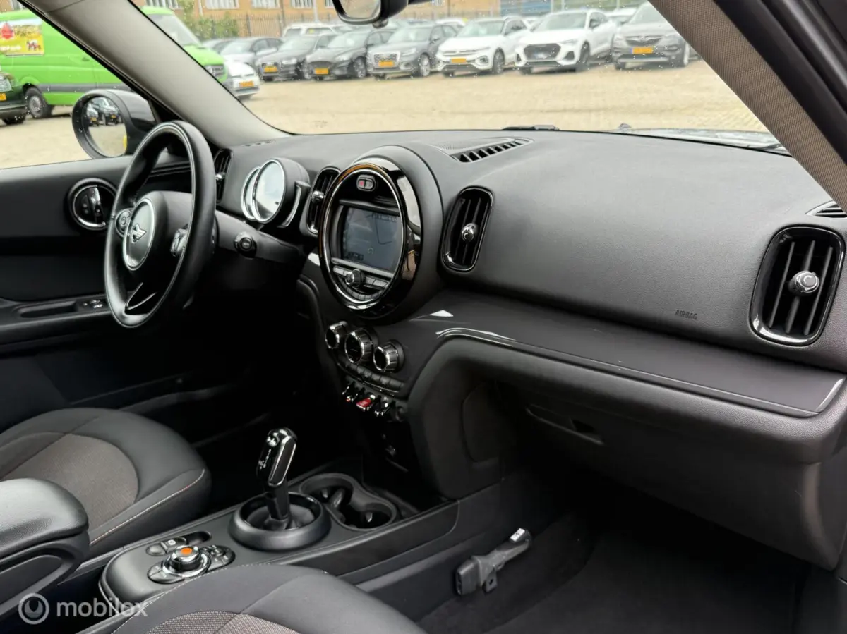 1.5 One Chili AUTOMAAT | CARPLAY | PDC