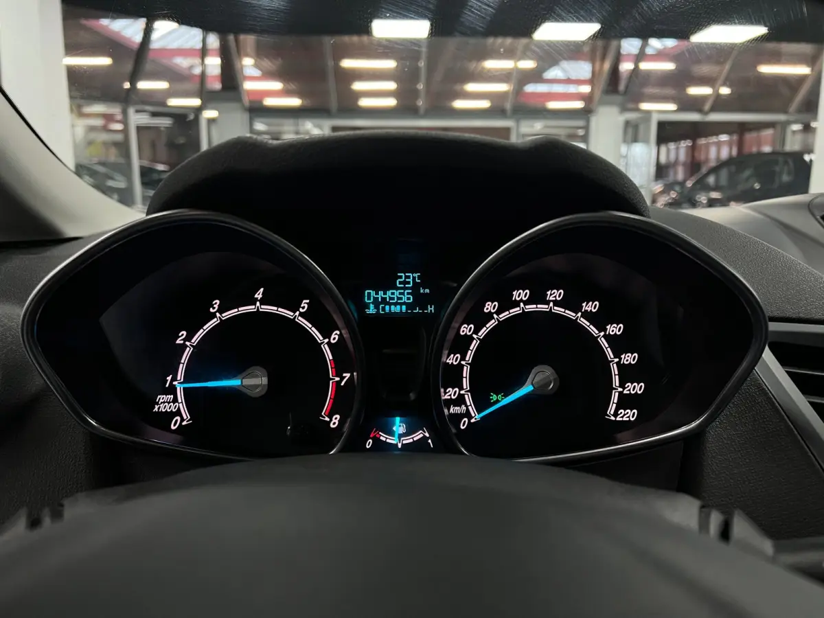 1.0 Airco | Parkeersensoren | Led