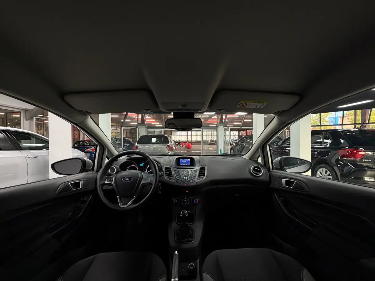 1.0 Airco | Parkeersensoren | Led