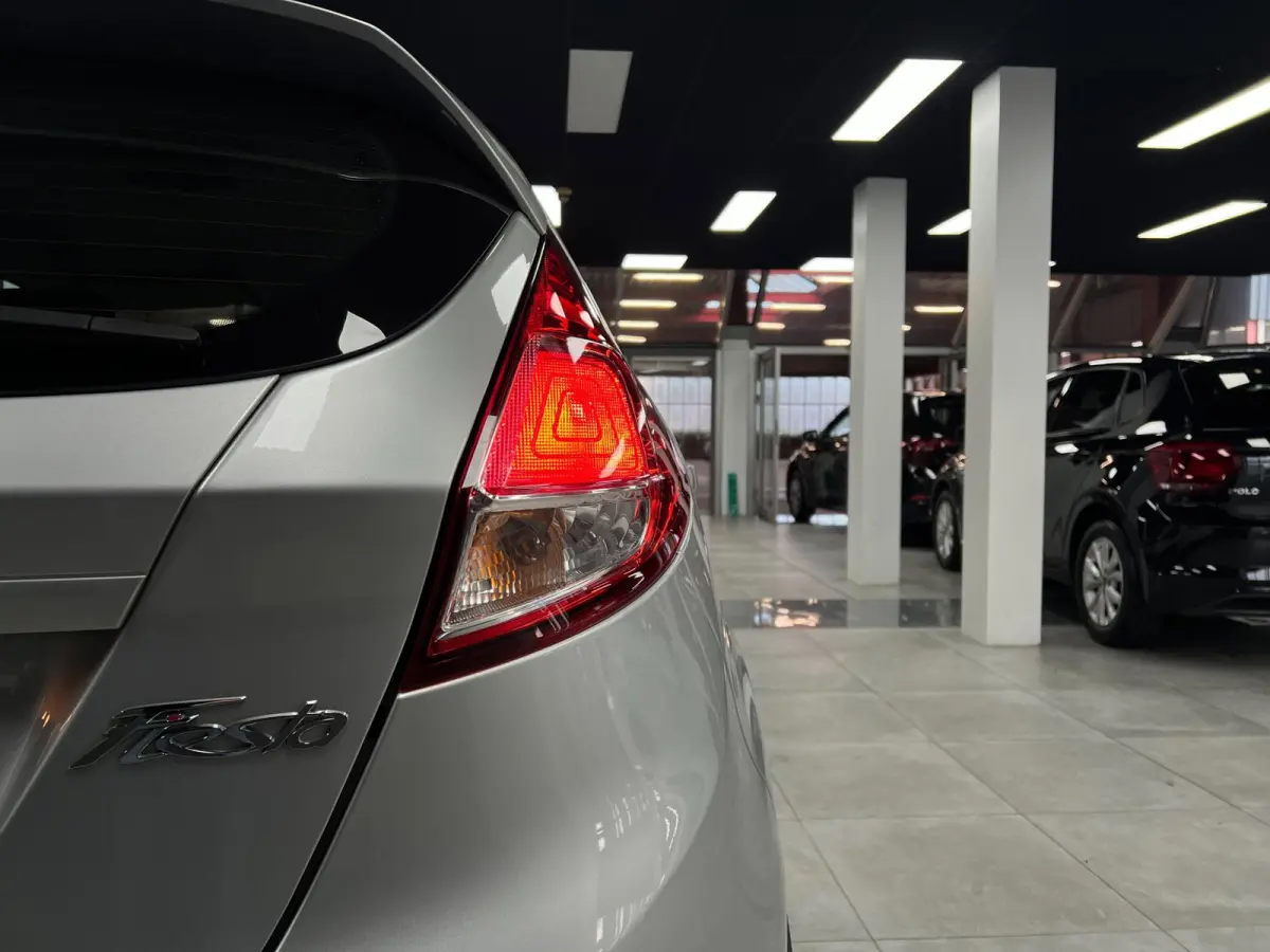 1.0 Airco | Parkeersensoren | Led