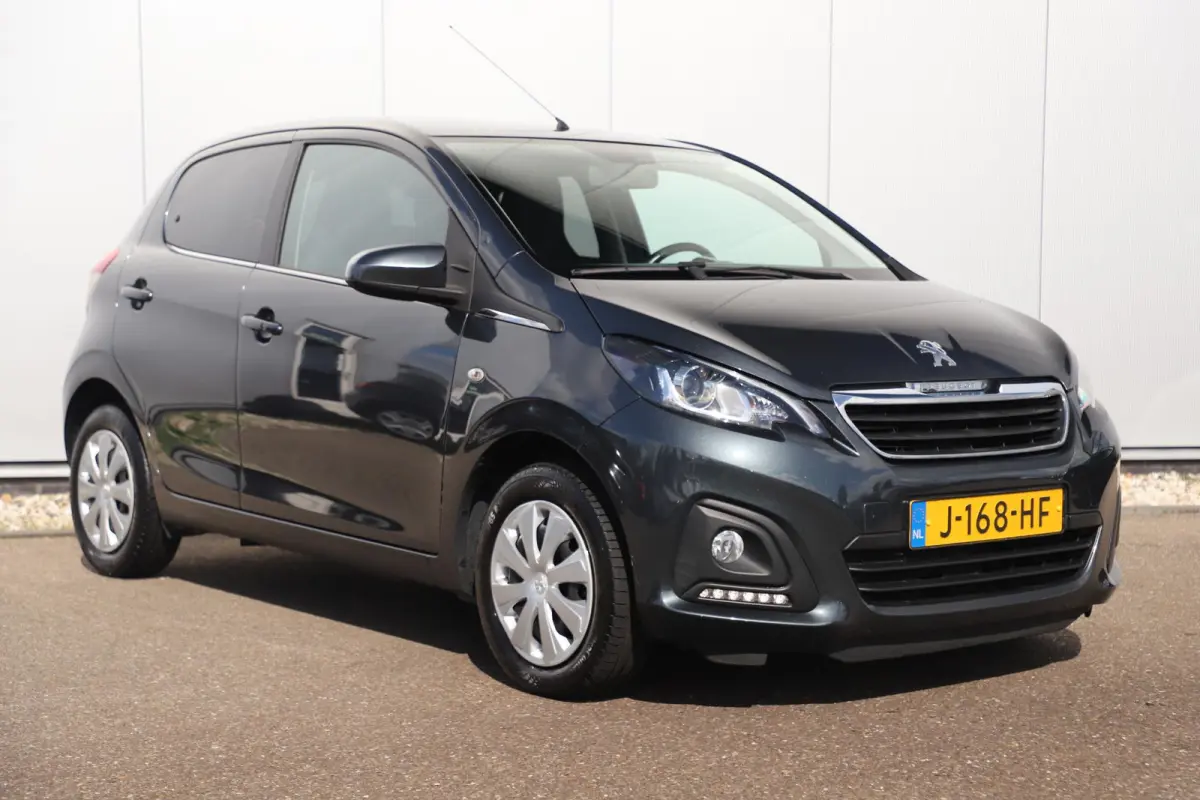 1.0 e-VTi Active Airco Radio Bluetooth Donkere Ramen Elektrische Ramen