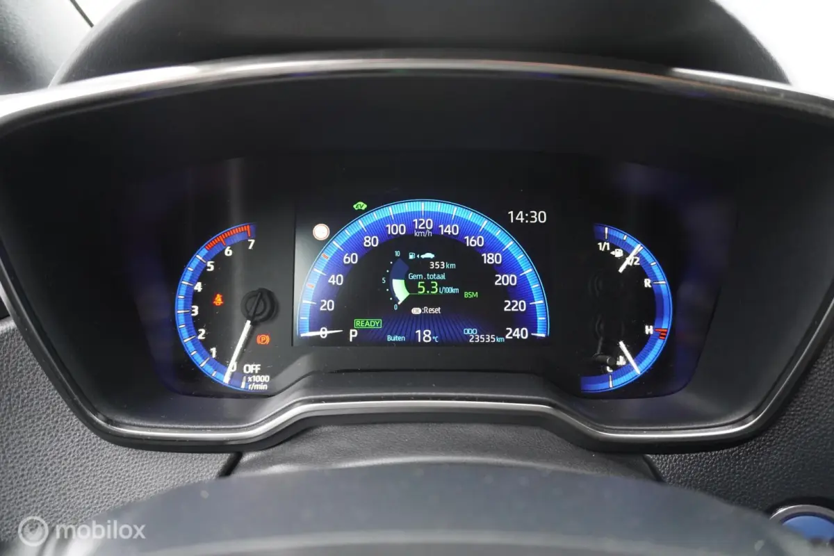 1.8 Hybrid Dynamic 23.535 KM