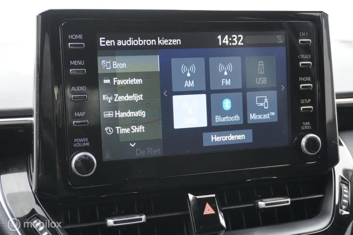1.8 Hybrid Dynamic 23.535 KM