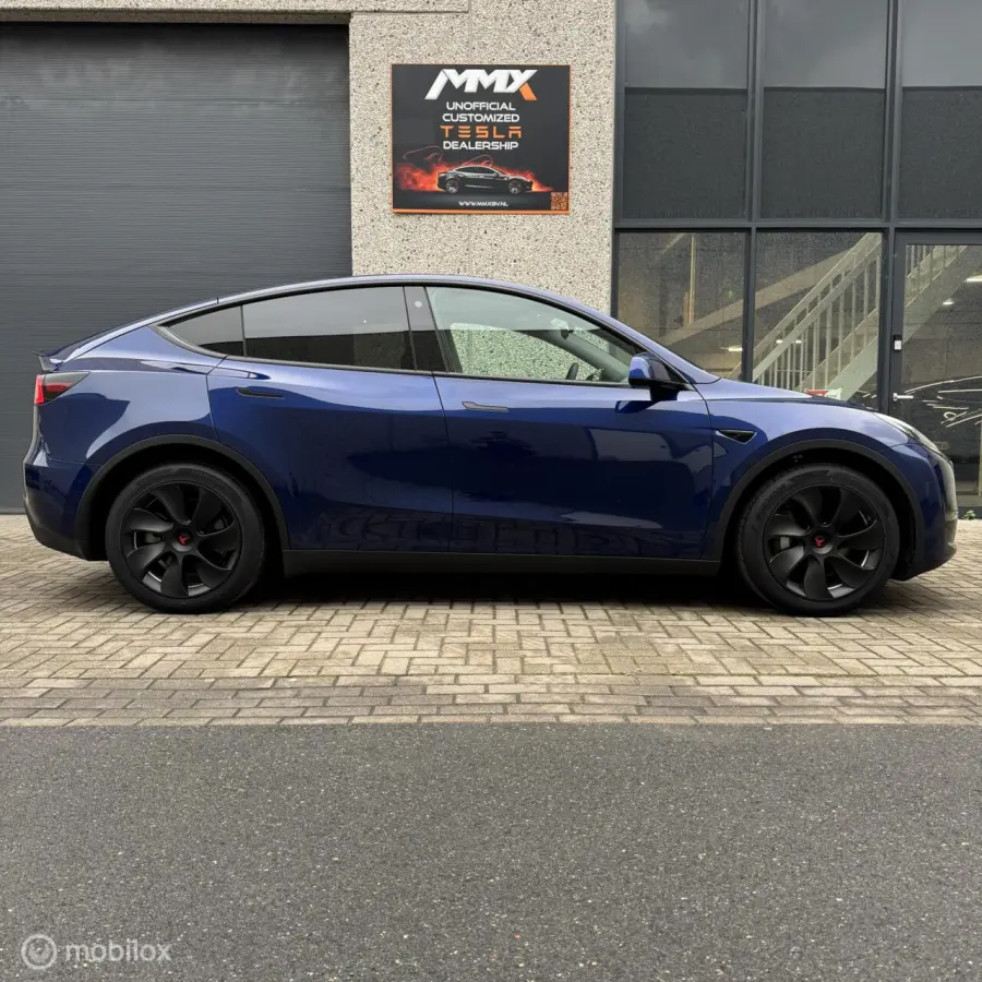 Long range AWD + MMX PACK + BOOST + 20"
