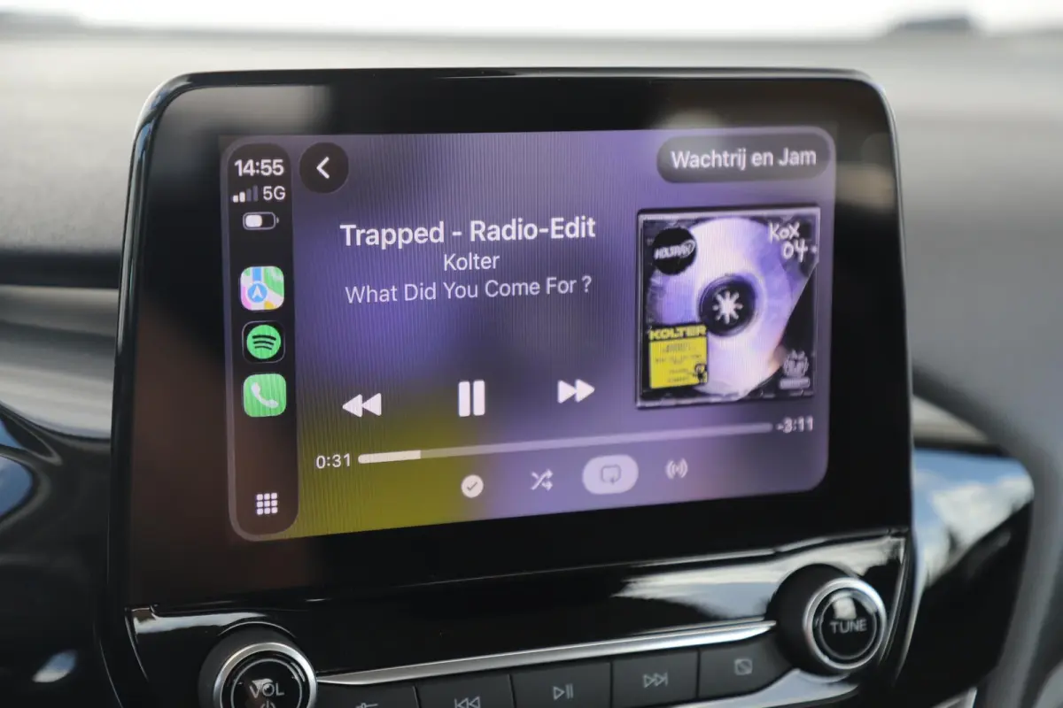 1.0 EcoBoost Titanium 95PK Navigatie Carplay Android 15 inch LMV Climate Cruise Control
