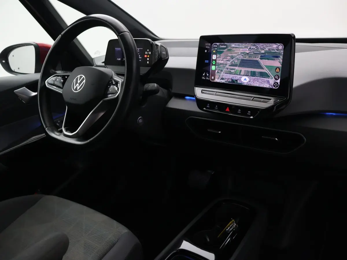 PRO 58 KWH + SFEERVERLICHTING | HEAD-UP | ADAPTIVE CRUISE | 18 INCH | STOELVERW. | CARPLAY