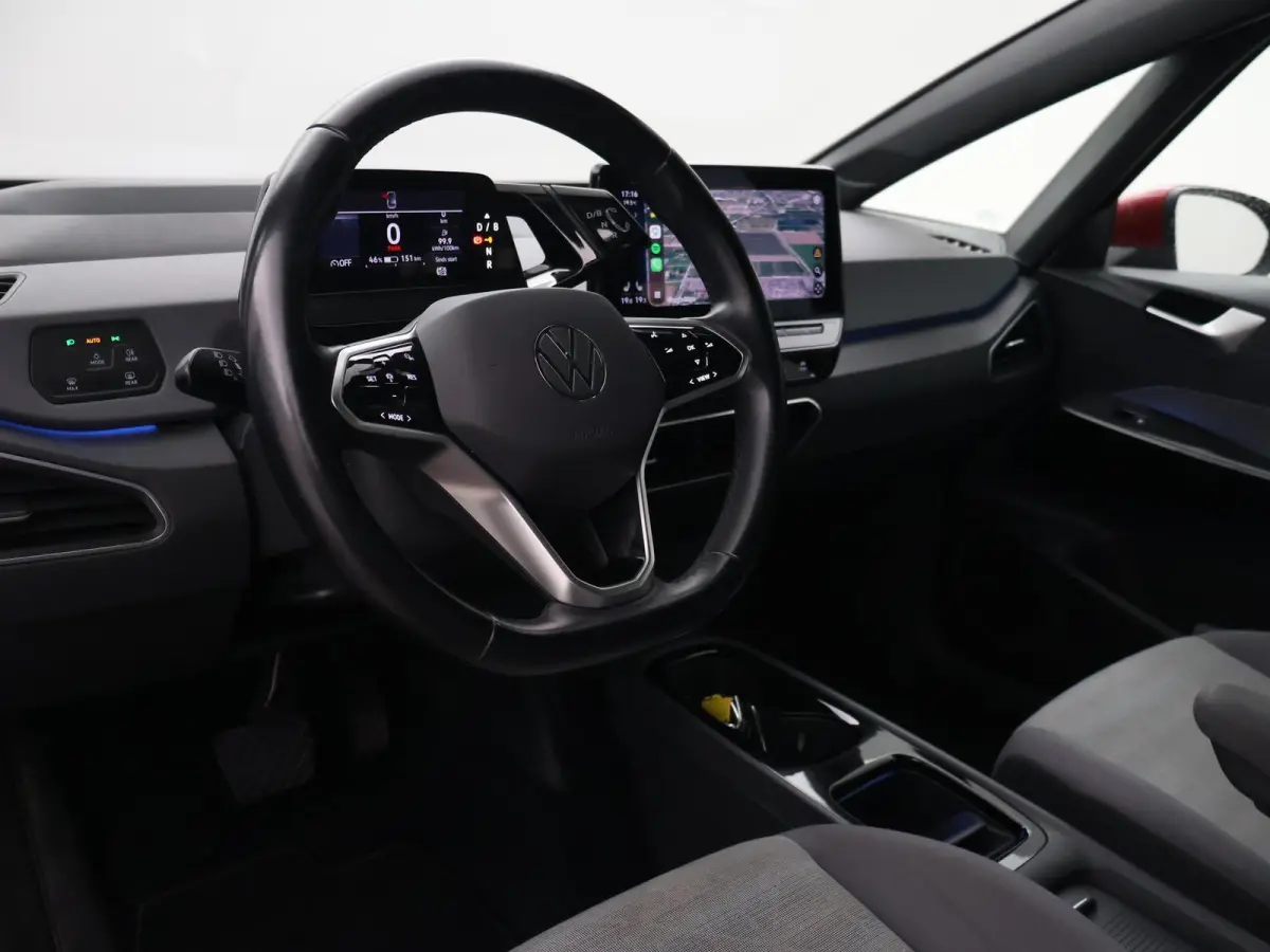 PRO 58 KWH + SFEERVERLICHTING | HEAD-UP | ADAPTIVE CRUISE | 18 INCH | STOELVERW. | CARPLAY