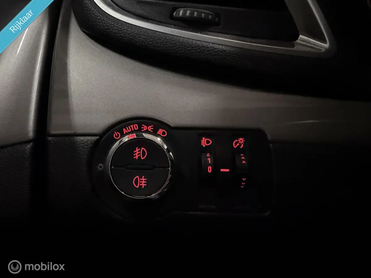 1.4 T Edition||Clima|Cruise|Navi|DAB|Getint glas|