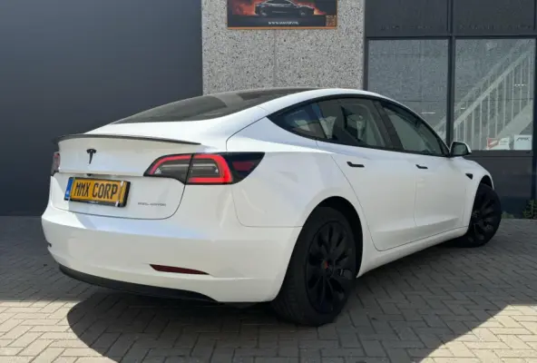 Long Range AWD + MMX PACK + IAP + SOH 92.1%