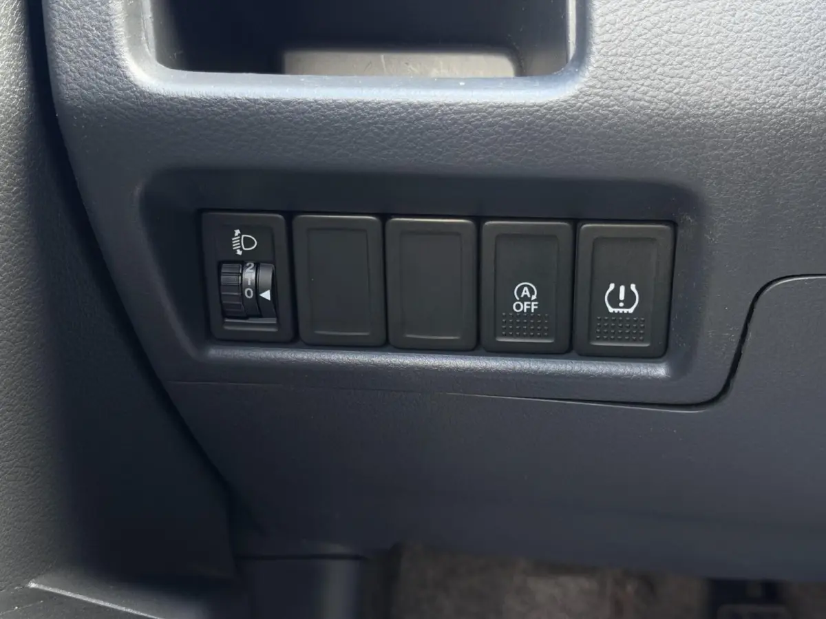 1.0 Rhino - AIRCO/BLUETOOTH/ELEK.RAMEN/NAP