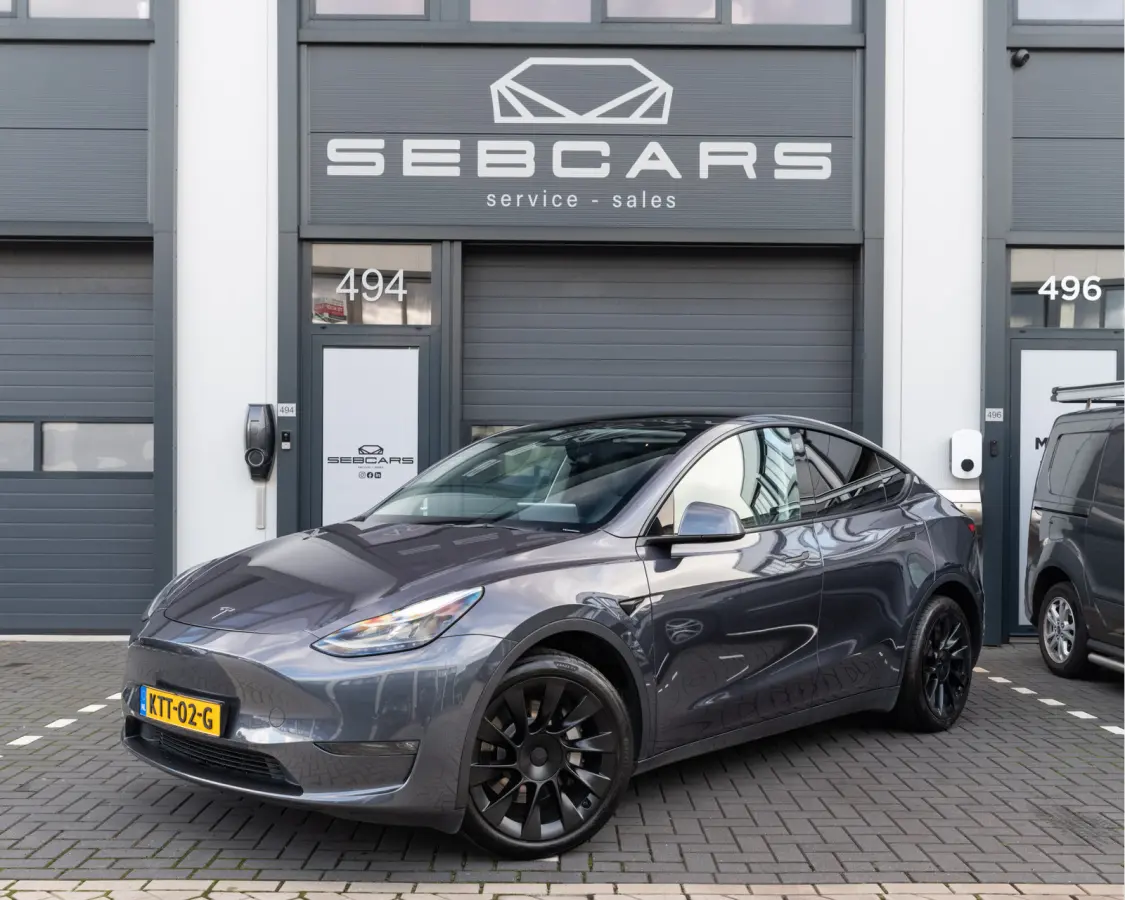 Long Range Dual Motor AWD 75 kWh 20INCH, PANODAK, BTW AUTO, LAGE KMSTAND