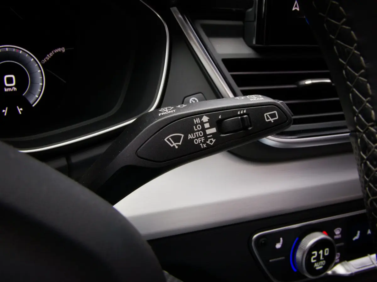 50 TFSI e S-Line Edition Competition (RS-STOELEN, PANO, ACC, B&O, TREKHAAK, APPLE CARPLAY/ANDROID AUTO, STOELVERWARMING)