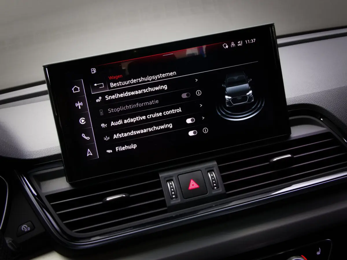 50 TFSI e S-Line Edition Competition (RS-STOELEN, PANO, ACC, B&O, TREKHAAK, APPLE CARPLAY/ANDROID AUTO, STOELVERWARMING)