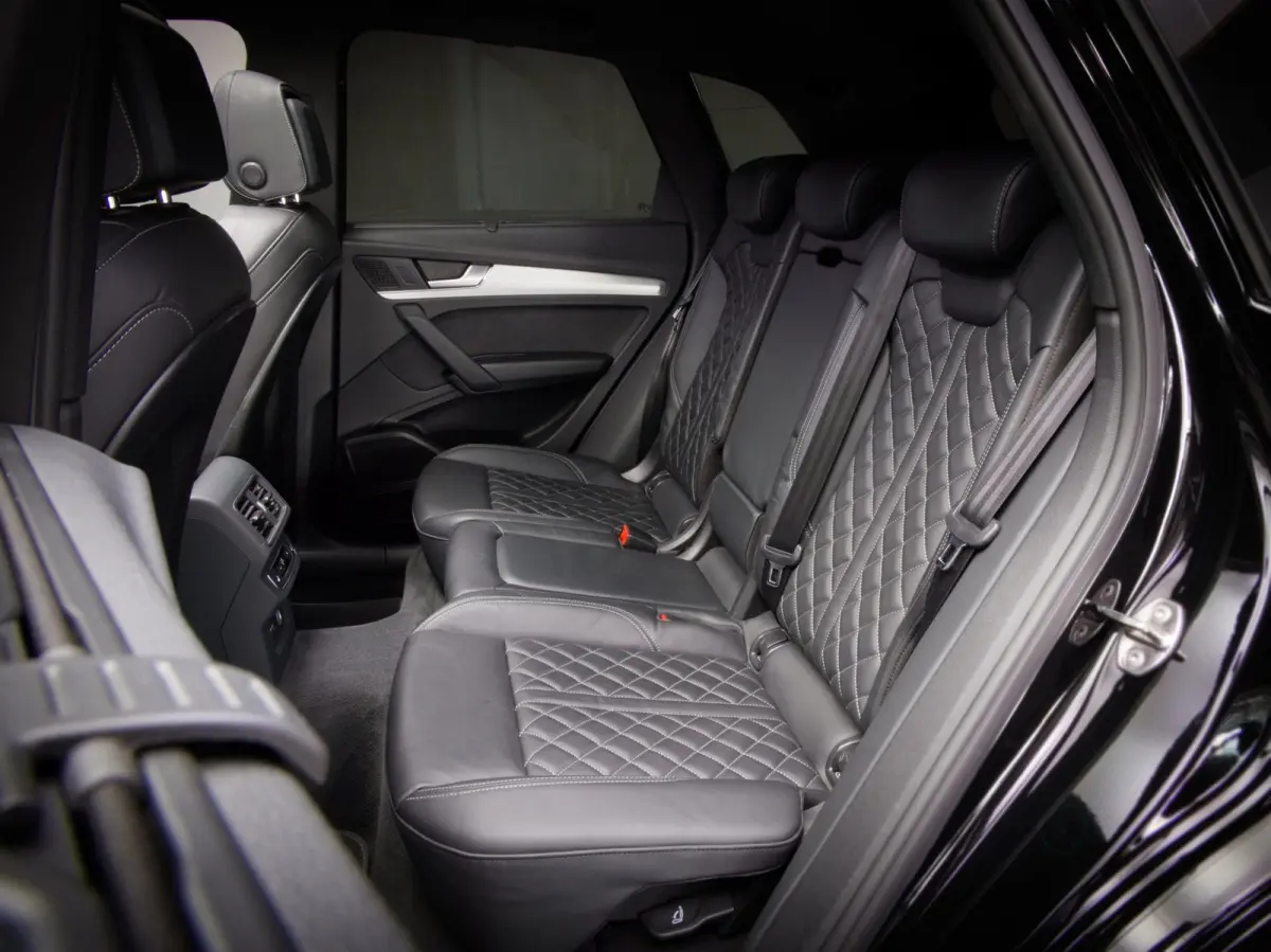 50 TFSI e S-Line Edition Competition (RS-STOELEN, PANO, ACC, B&O, TREKHAAK, APPLE CARPLAY/ANDROID AUTO, STOELVERWARMING)