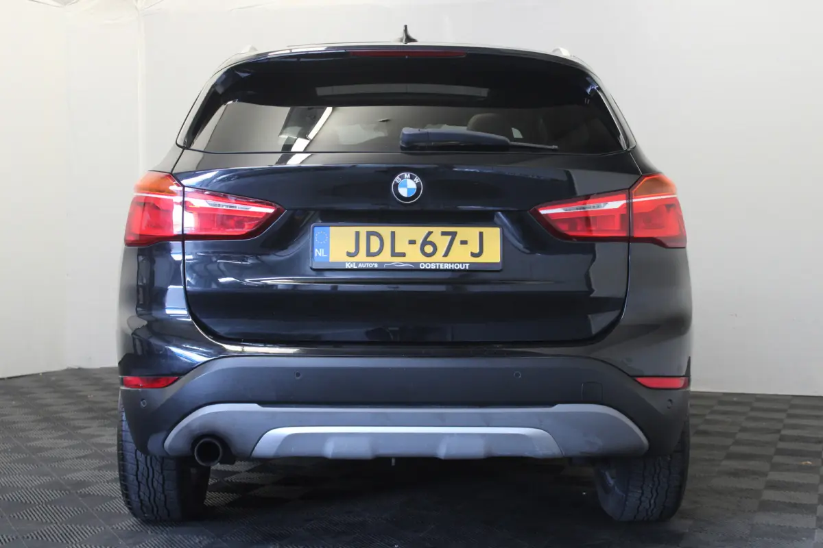 xDrive18d |Pano|