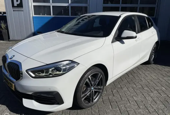 116i Business Edition Sp.interieur+ verw.-Led-18