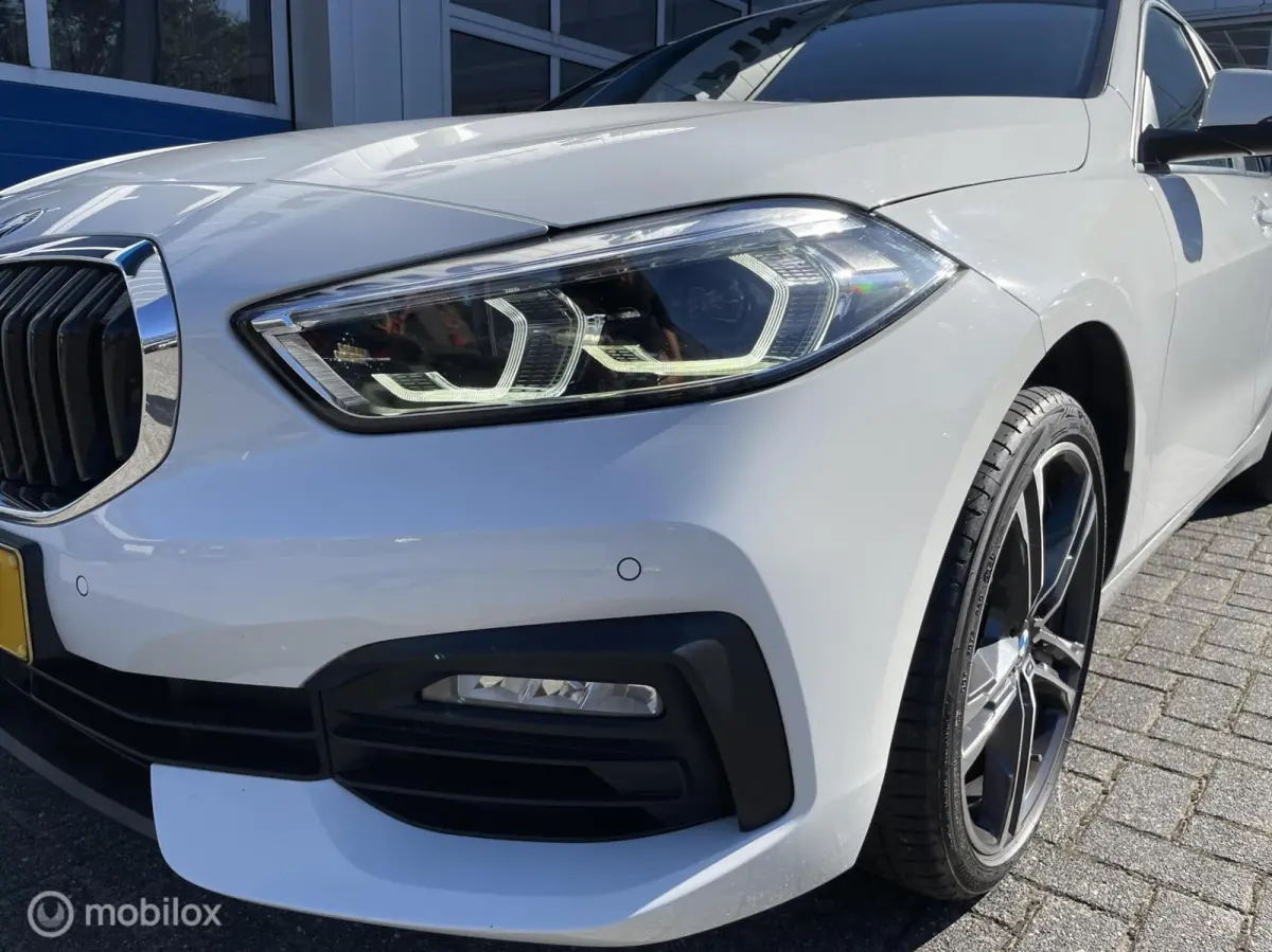 116i Business Edition Sp.interieur+ verw.-Led-18