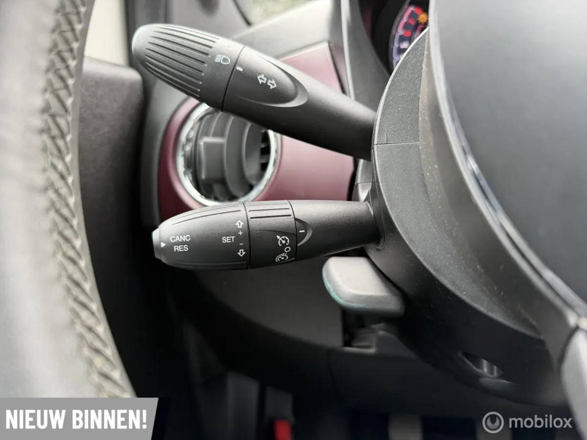 1.0 Hybrid Launch Edition CarPlay|Pano|Leder|Navi|