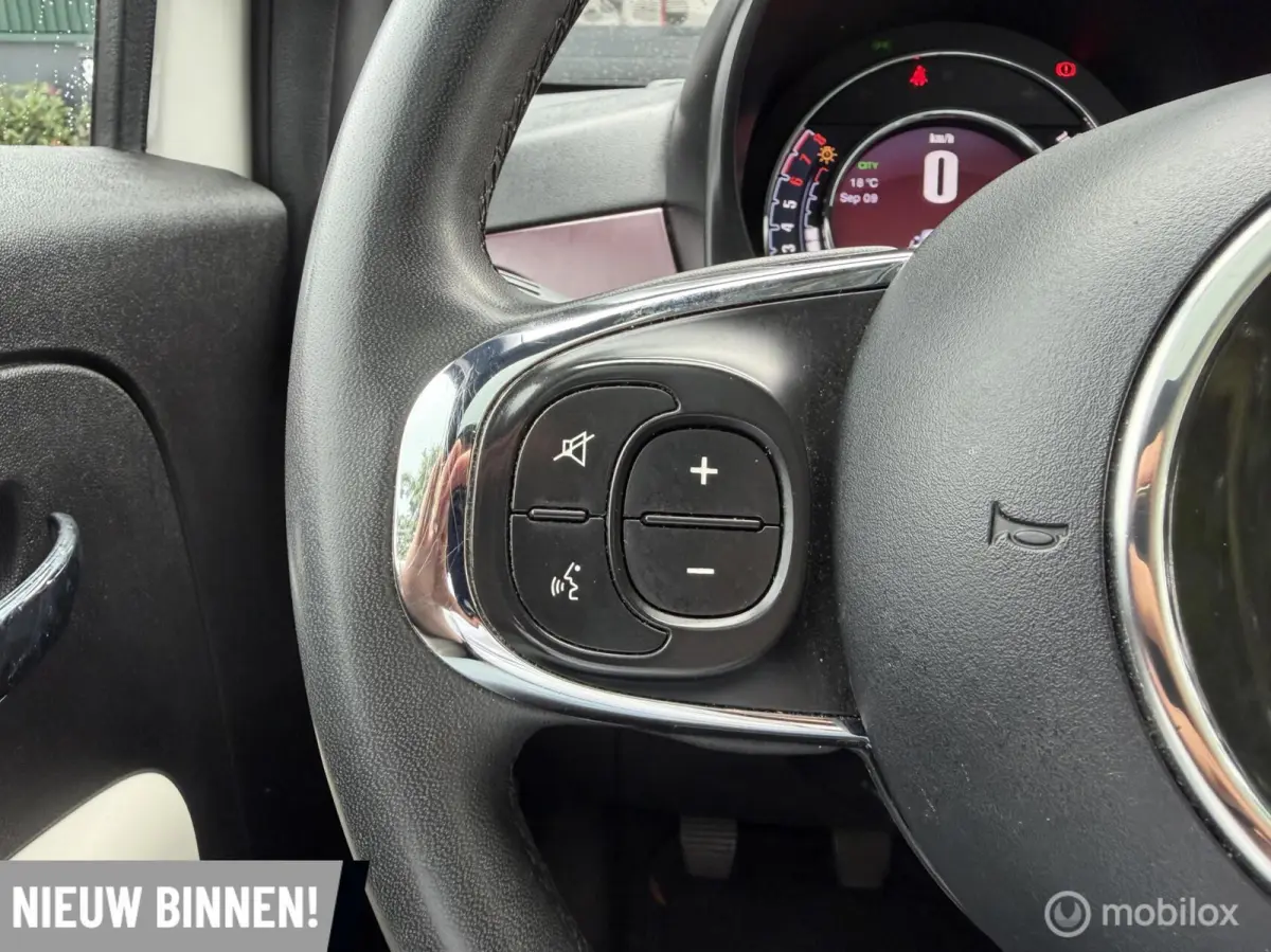 1.0 Hybrid Launch Edition CarPlay|Pano|Leder|Navi|