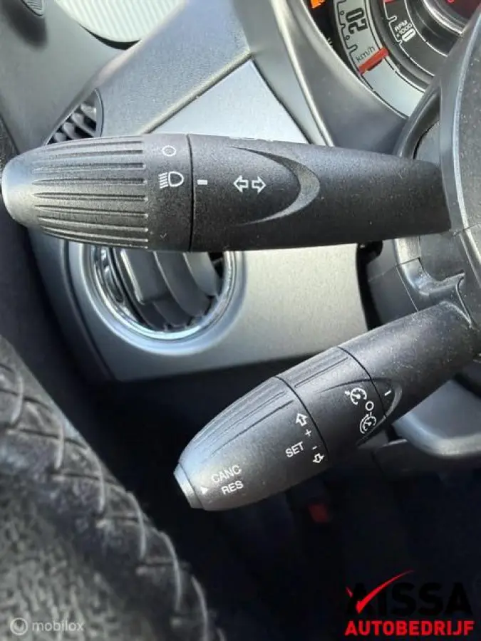 0.9 TwinAir Turbo Riva 105pk Zesbak Speciale Uitvoering Cabrio Navi Leer Cruise Clima Pdc