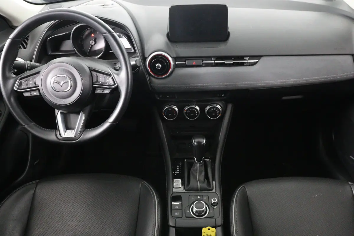 2.0 SkyActiv-G 121 Luxury | Dealer Onderhouden! | Trekhaak | Memory | 360 Camera | BOSE | HUD | Stoel/Stuurverwarming | Leder | Cruise Adaptive | LED |