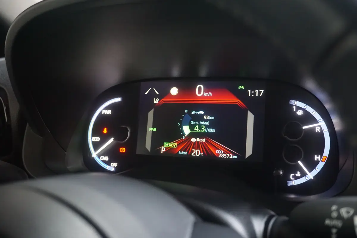 1.5 Hybrid Dynamic | Trekhaak | Clima | Adpative Cruise | Camera | DAB | Keyless | Lichtmetaal |