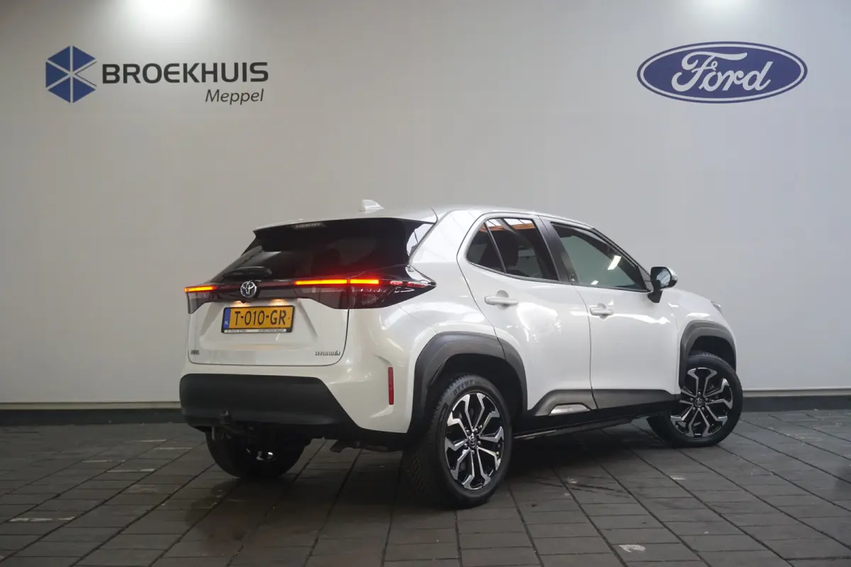 1.5 Hybrid Dynamic | Trekhaak | Clima | Adpative Cruise | Camera | DAB | Keyless | Lichtmetaal |