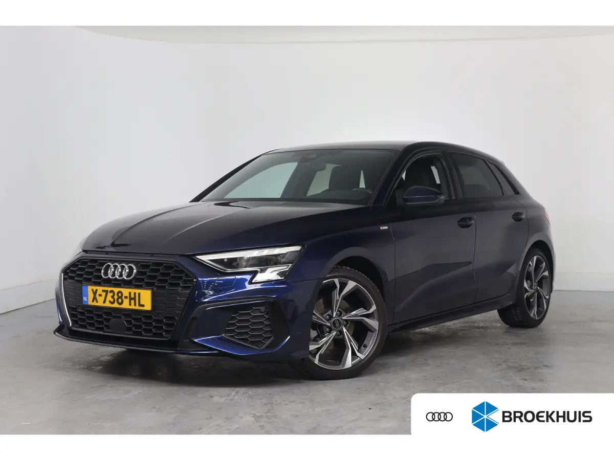 Audi A3 Sportback 2023 Benzine Handgeschakeld leasen