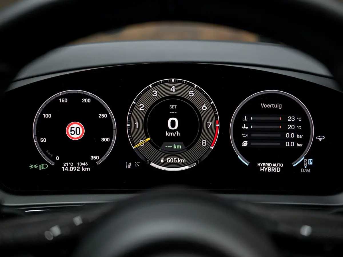 4.0 Turbo E-Hybrid | TECHART | Burmester | Achterasbest. | Carbon | InnoDrive | 18-weg | Bijrijdersdispl. | HUD |