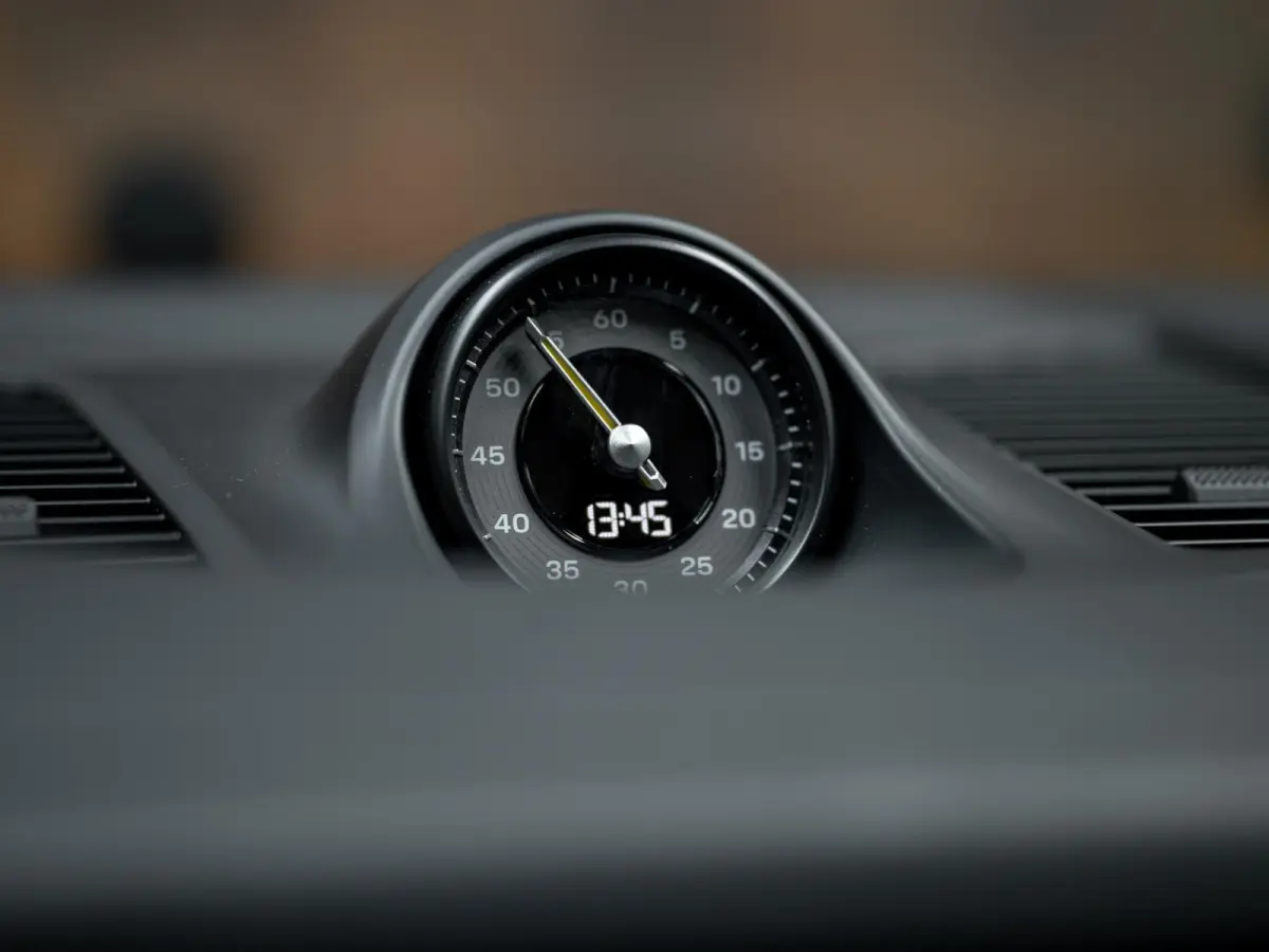 4.0 Turbo E-Hybrid | TECHART | Burmester | Achterasbest. | Carbon | InnoDrive | 18-weg | Bijrijdersdispl. | HUD |