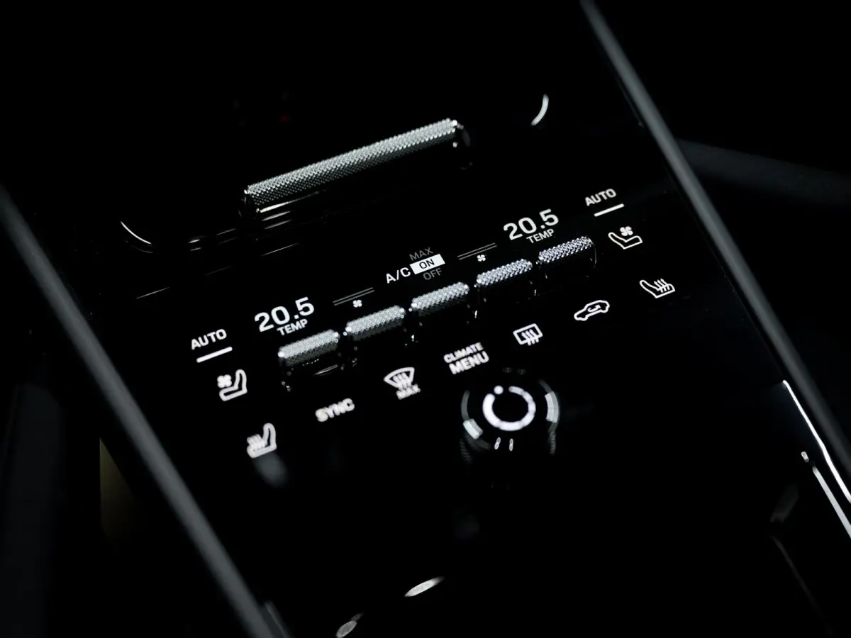 4.0 Turbo E-Hybrid | TECHART | Burmester | Achterasbest. | Carbon | InnoDrive | 18-weg | Bijrijdersdispl. | HUD |