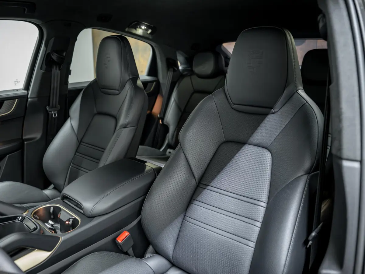 4.0 Turbo E-Hybrid | TECHART | Burmester | Achterasbest. | Carbon | InnoDrive | 18-weg | Bijrijdersdispl. | HUD |