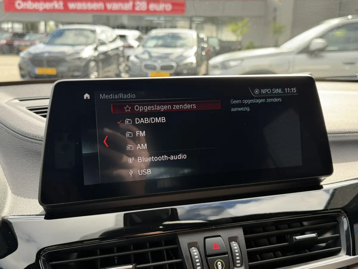 xDrive25e Executive xLine Leder Stoelverwarming Head-Up Display LED Harman-Kardon PDC 18 Inch Garantie t/m 14-05-2028
