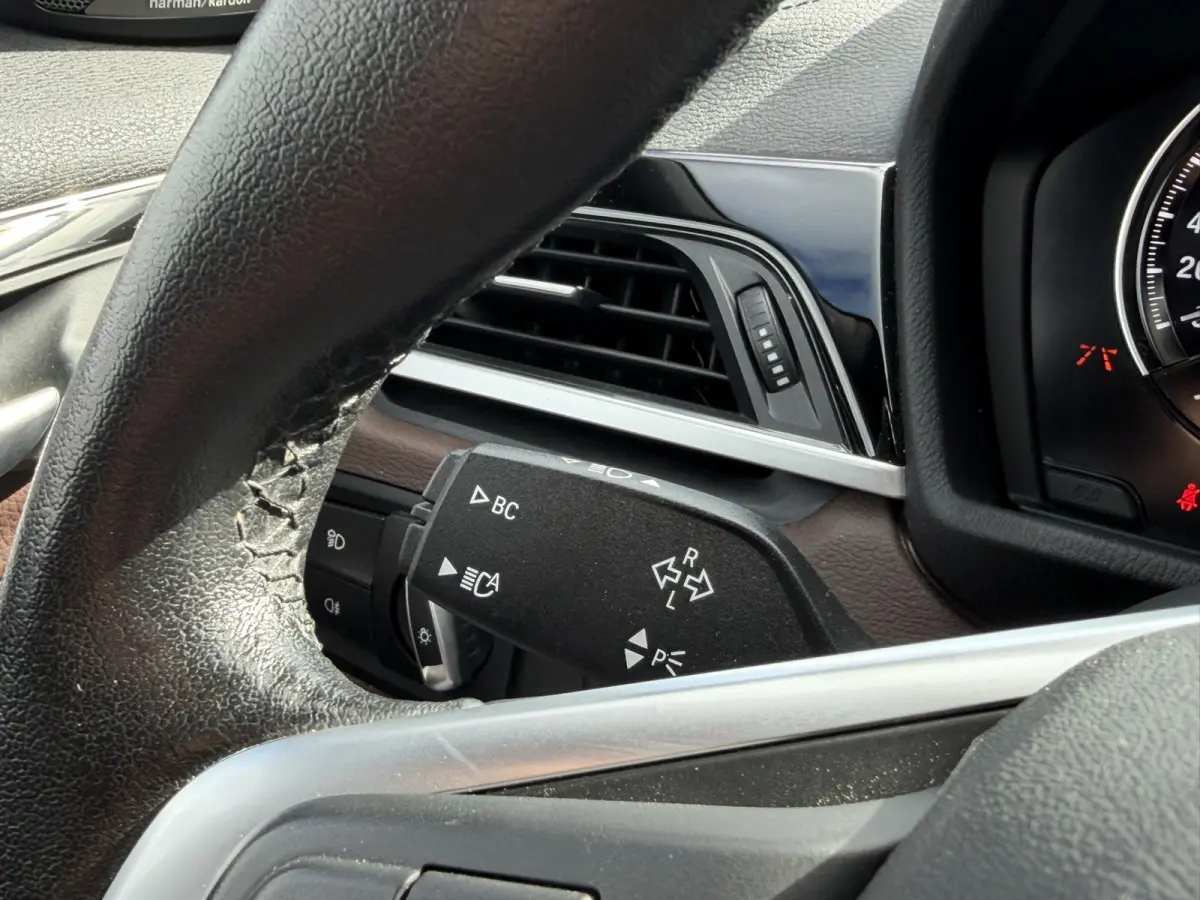 xDrive25e Executive xLine Leder Stoelverwarming Head-Up Display LED Harman-Kardon PDC 18 Inch Garantie t/m 14-05-2028